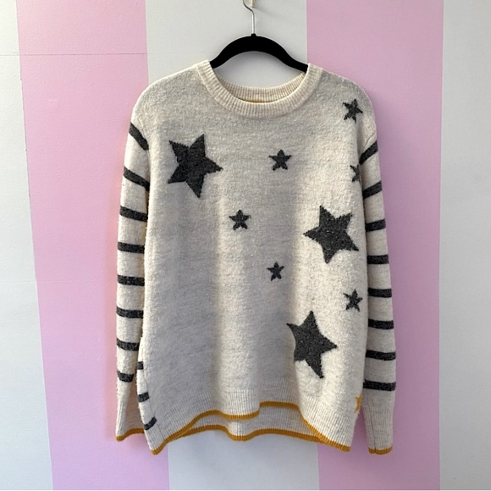 Chantelle  Knitted Star Intarsia Jumper (Sweater)